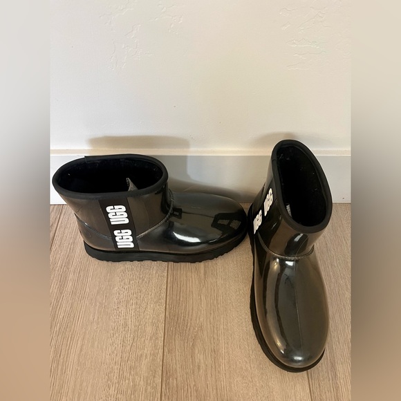 Ugg classic clear mini faux shearling rain boots - Picture 2 of 12